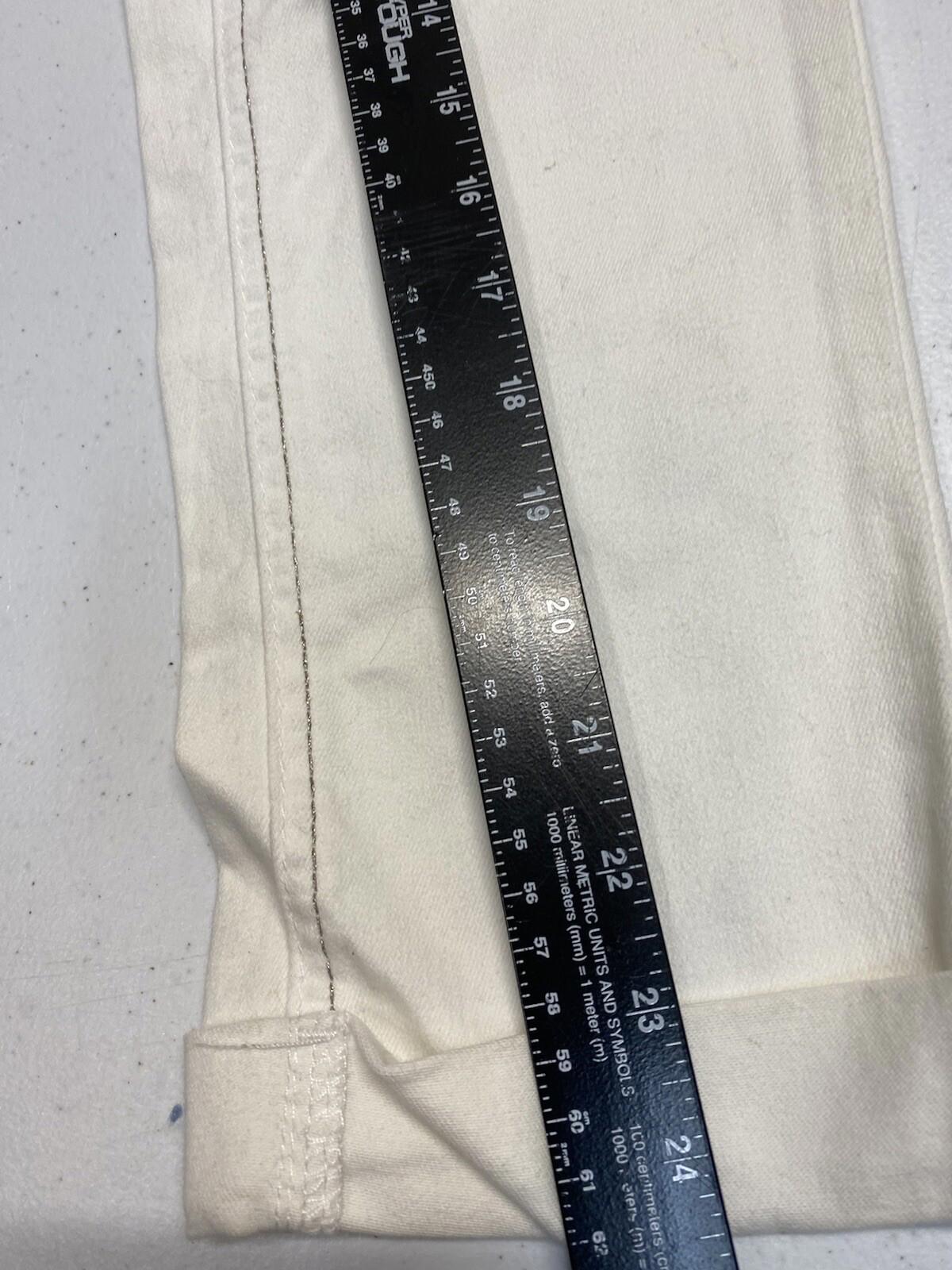 EARL JEAN Women Size 2 White Bling Embellished Cropped Stretch Jean BinV