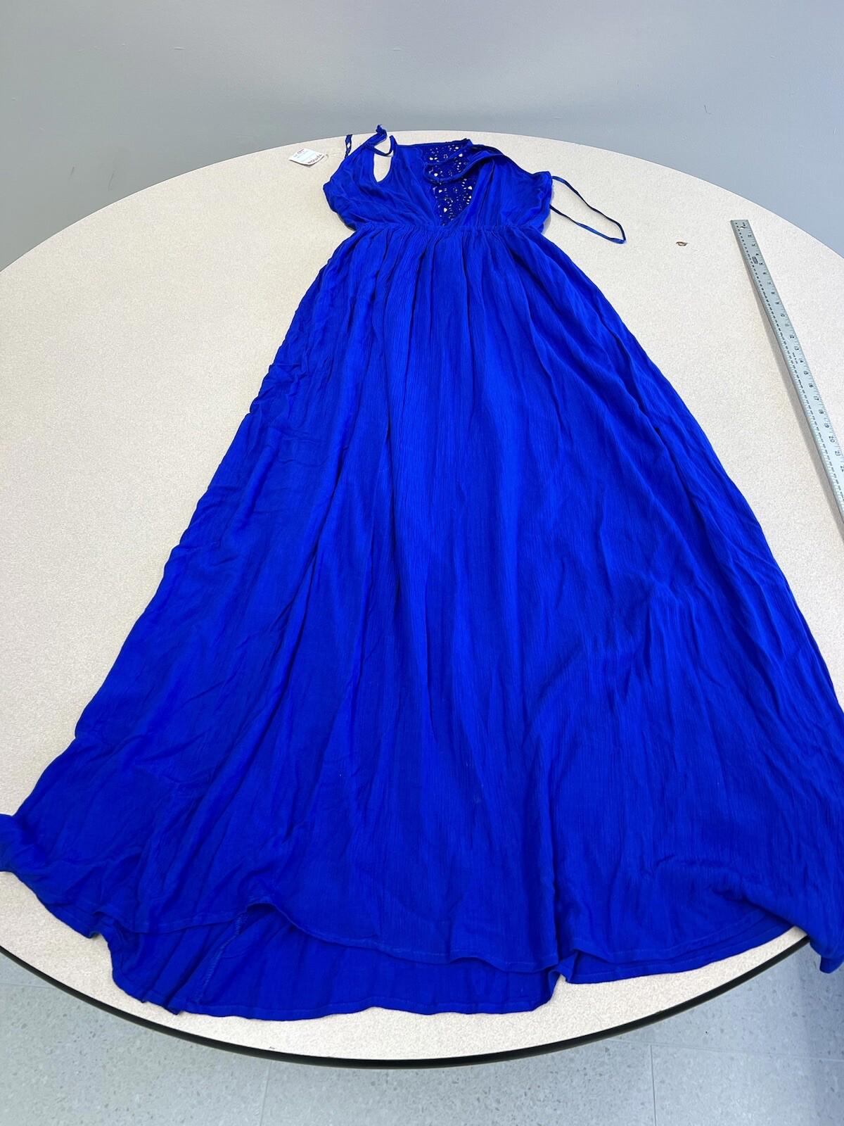 Coromandel Collection Size Medium Blue Front Halter Dress Deep V-Back Nwt 290