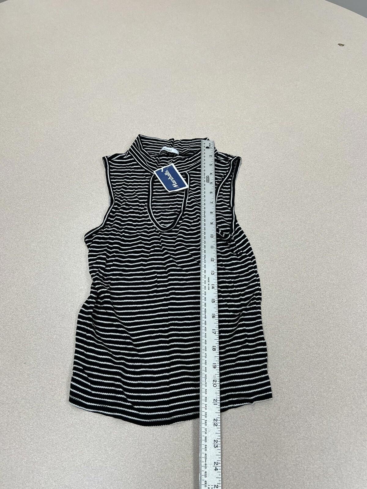 Acemi Women's Gray White Stripe Top Size Small Nwt 292