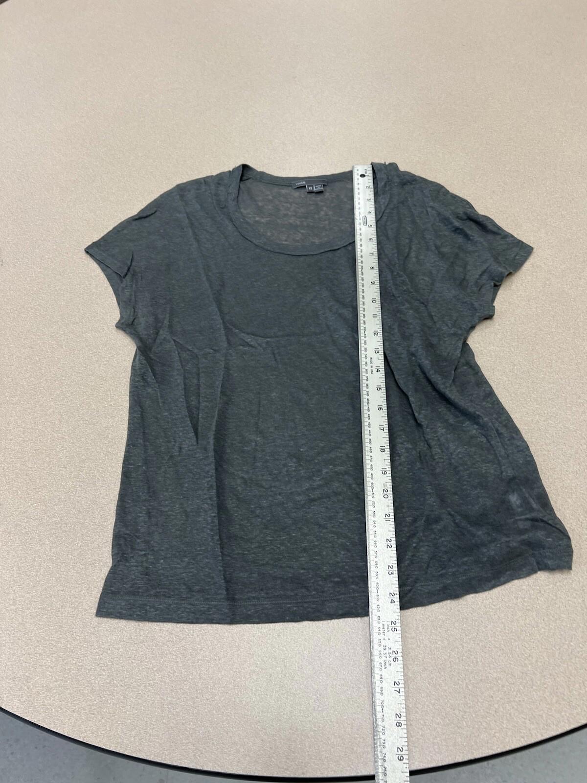 Women’s Vince T Shirt Grey Size Xs 319