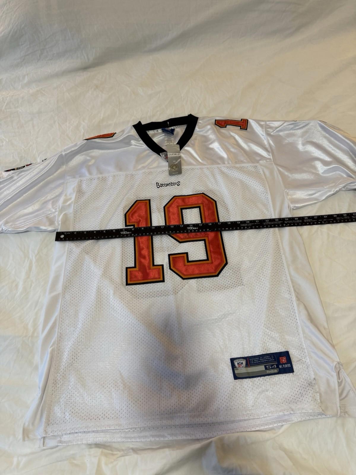 Mike Williams #19 Signed Jersey Tampa Bay Buccaneers Bucs Size 54. 153