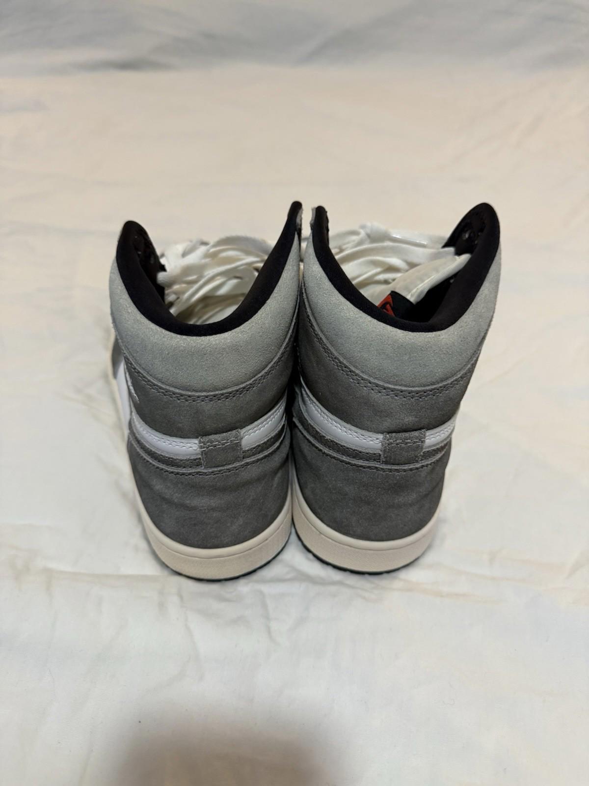 Nike Air Jordan 1 Retro High OG “Washed Black” Size 8.5.  153