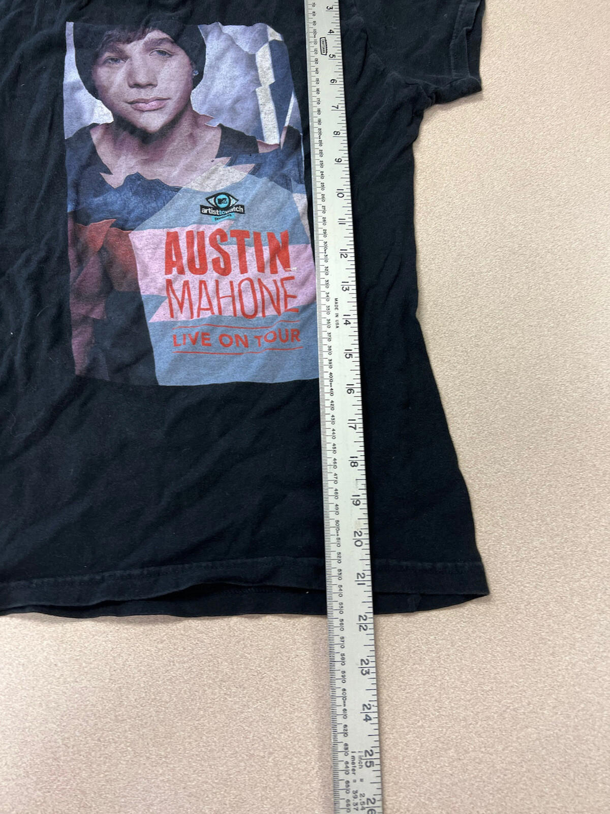 Austin Mahone Concert Y2K  T-Shirt Youth Girls Small 109
