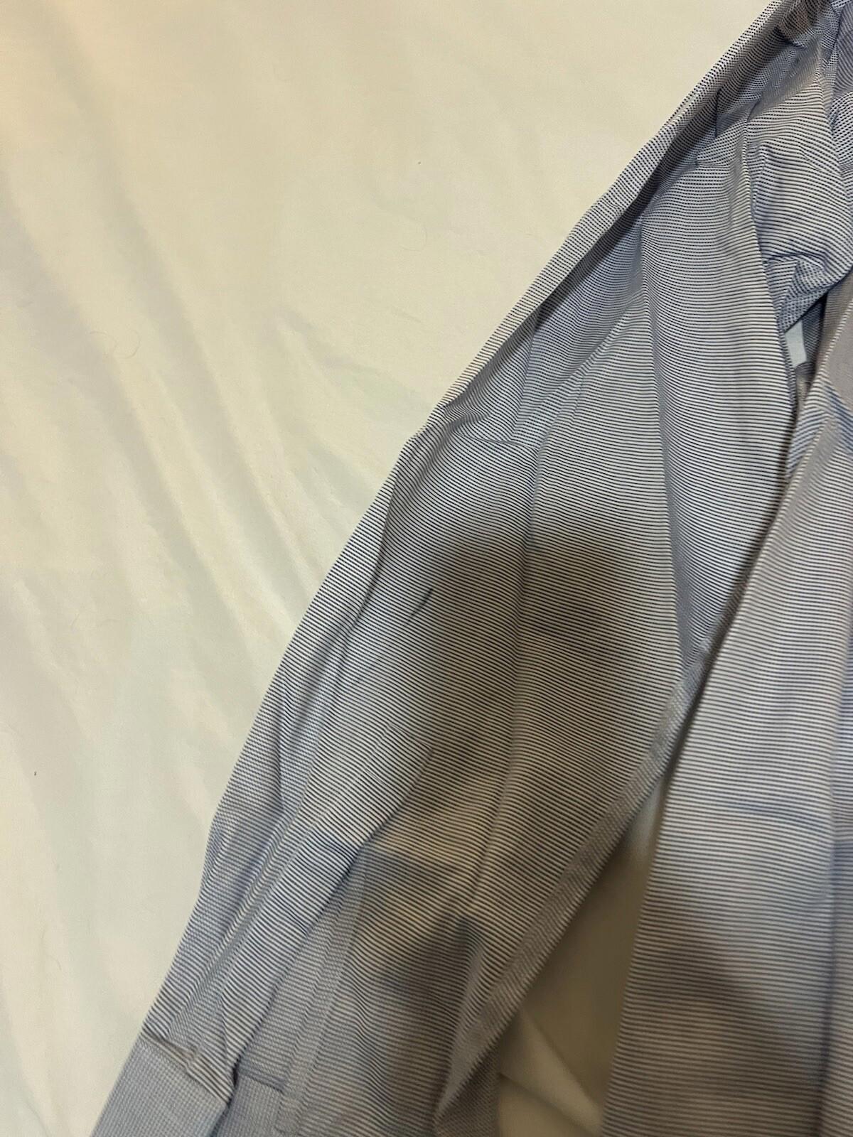 Hugo Boss Blue Check Long Sleeve Collared Button Down size Large 378