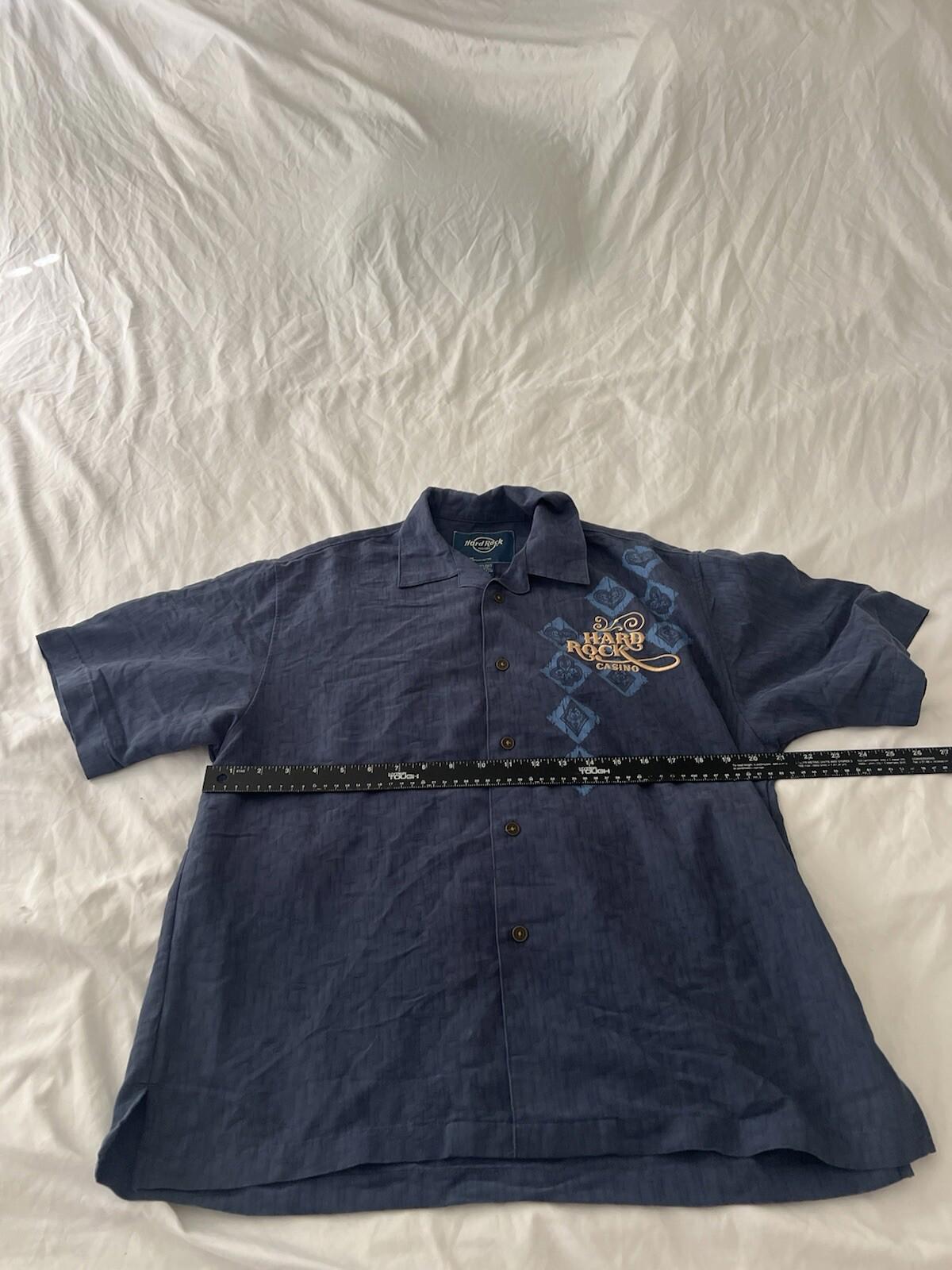 Hard Rock Cafe Men's Medium Hollywood  Embroidered Casino Cards Camp Shirt M 376