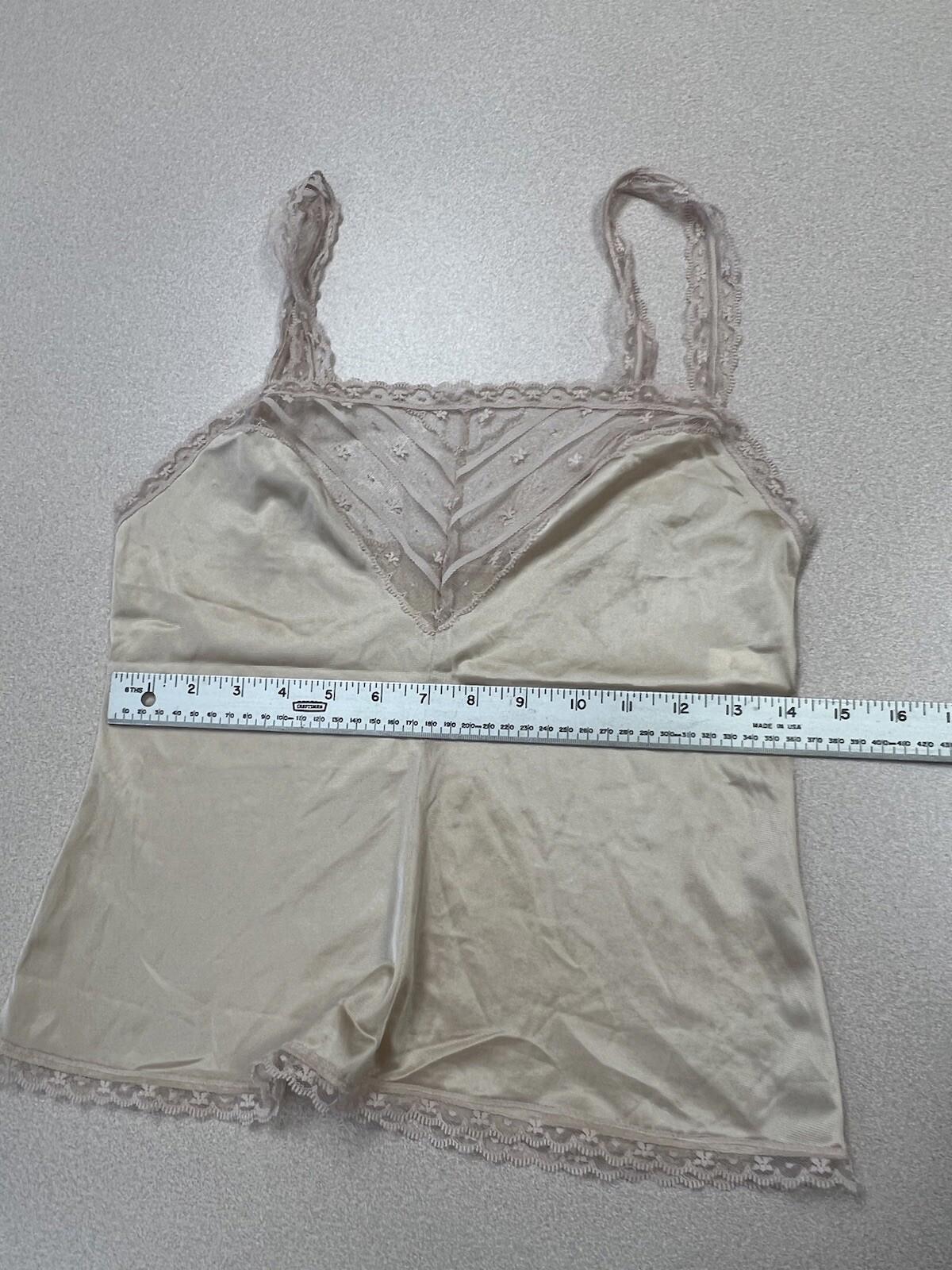 Vintage Woolite Cream Teddie Size Medium Camisole 304