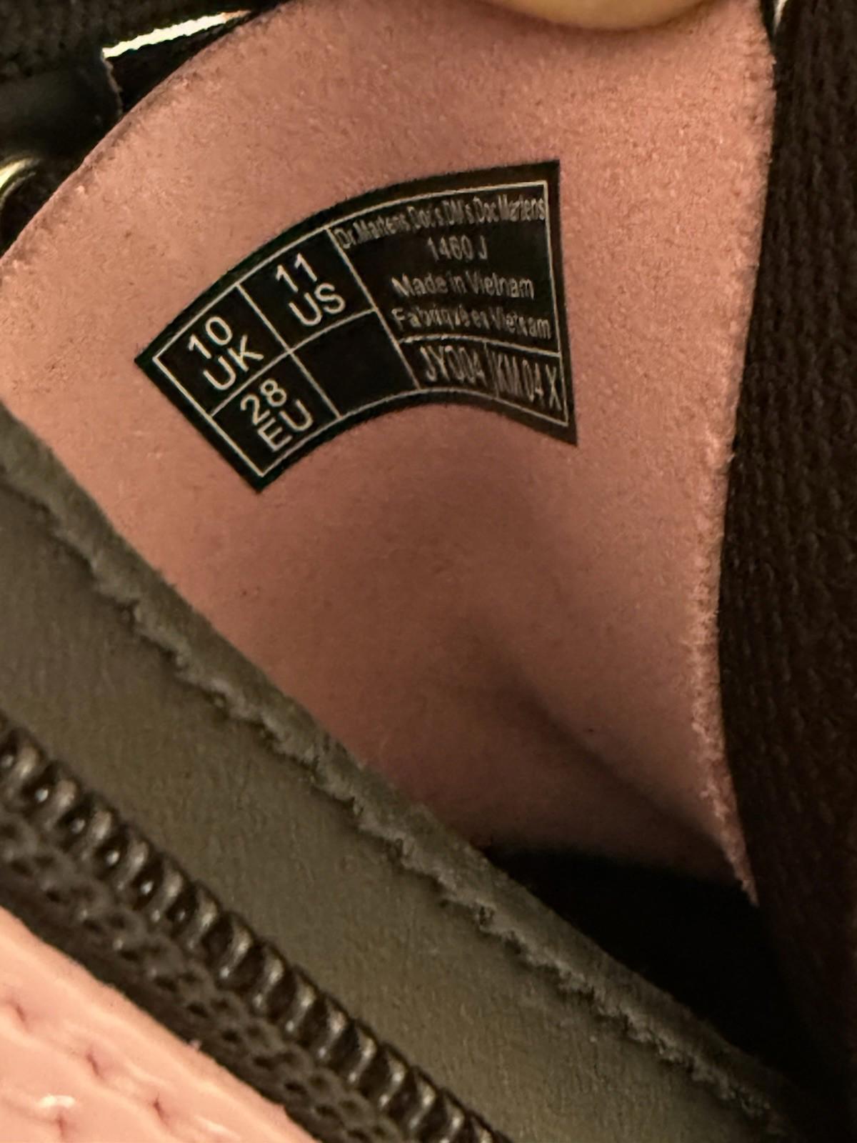 Dr Doc Martens Youth Kids Girls Size 11 Pink Combat Boots 1460J. 130