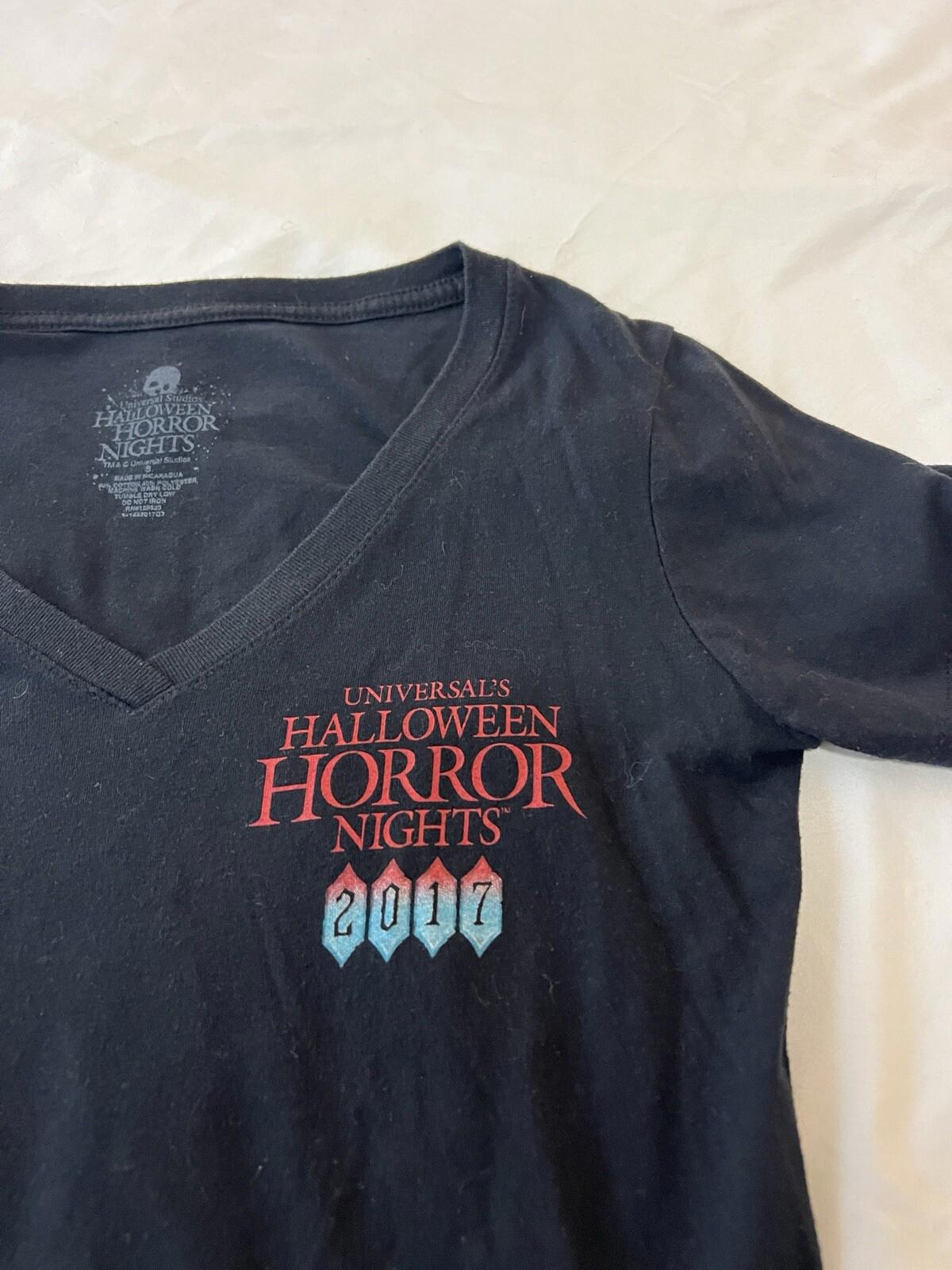 Universal Studios Halloween Horror Nights 2017 T-Shirt Rare Print Small 363
