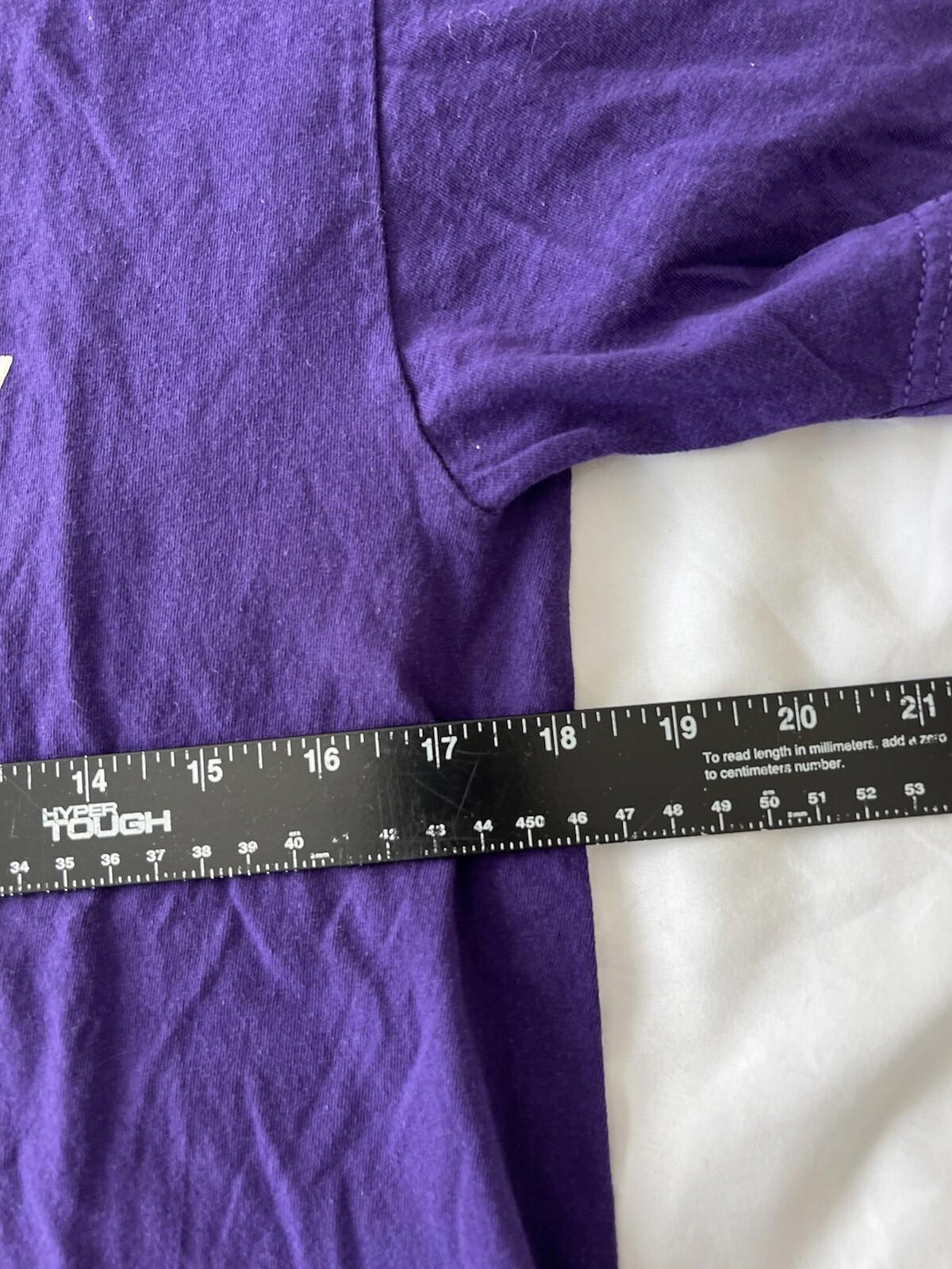 Vintage Los Angeles Lakers T-Shirt Mens Size Medium 221