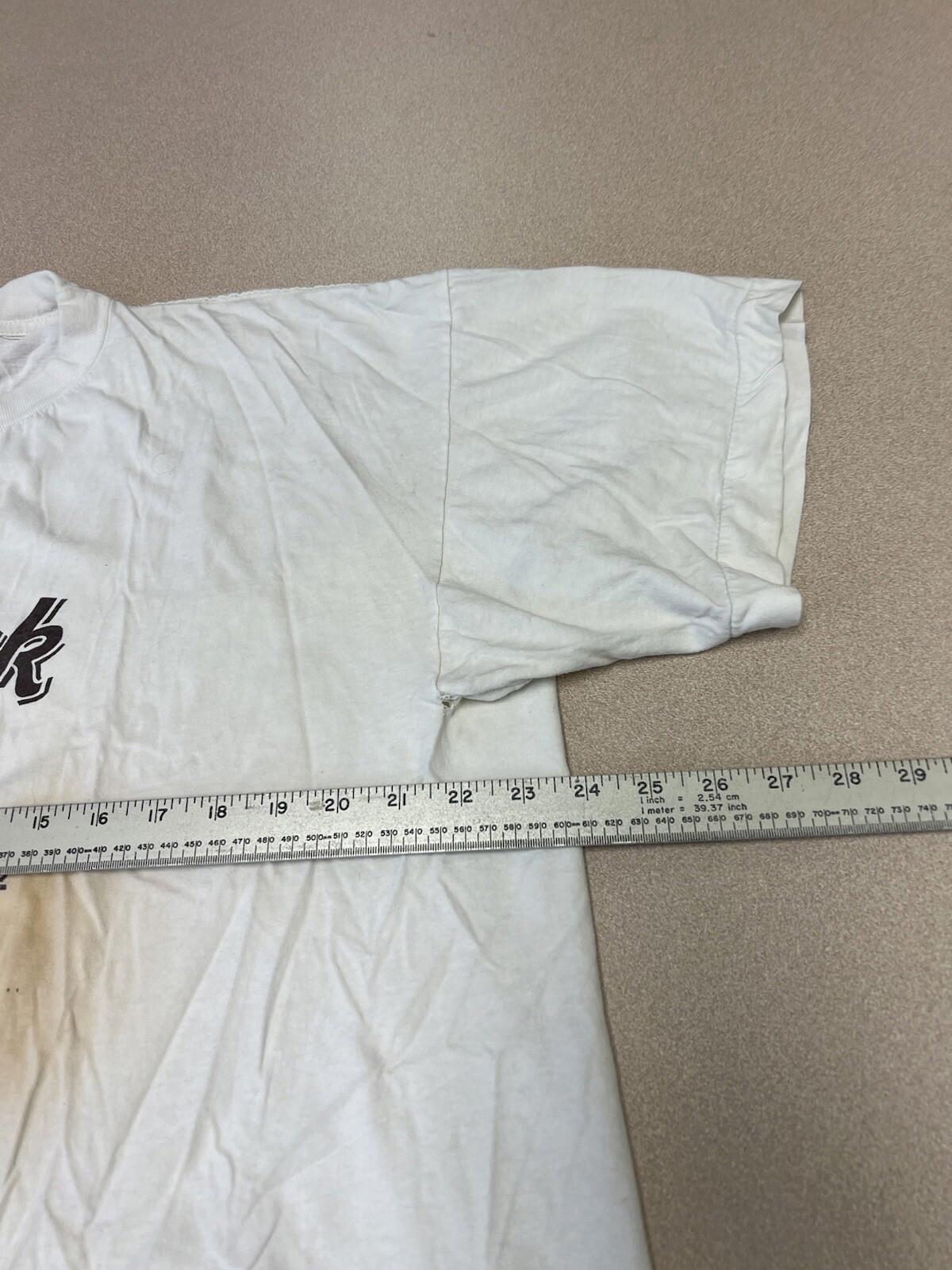 Vintage 90’s Hard Rock Cafe Arabian Gulf White Graphic Size XL Thrashed 320