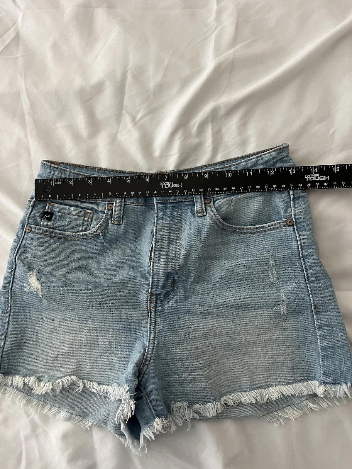 Kancan Shorts Womens Blue Denim Distressed Cut Off Light Wash Size 26    329