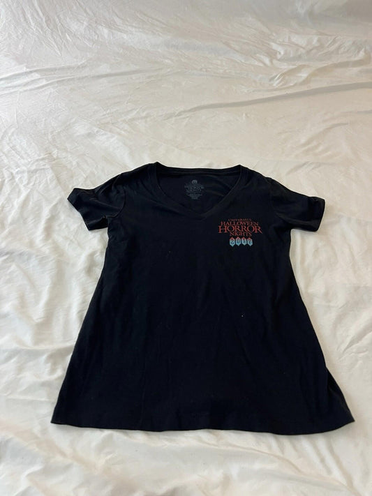 Universal Studios Halloween Horror Nights 2017 T-Shirt Rare Print Small 363