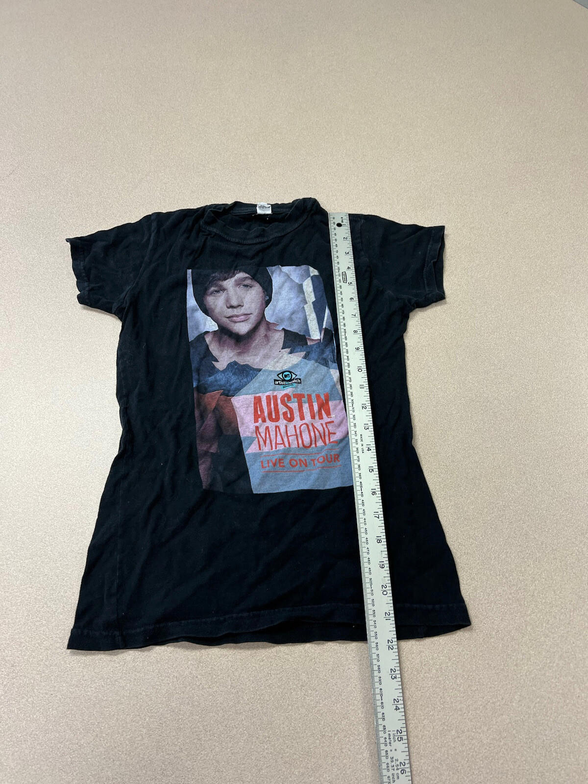 Austin Mahone Concert Y2K  T-Shirt Youth Girls Small 109