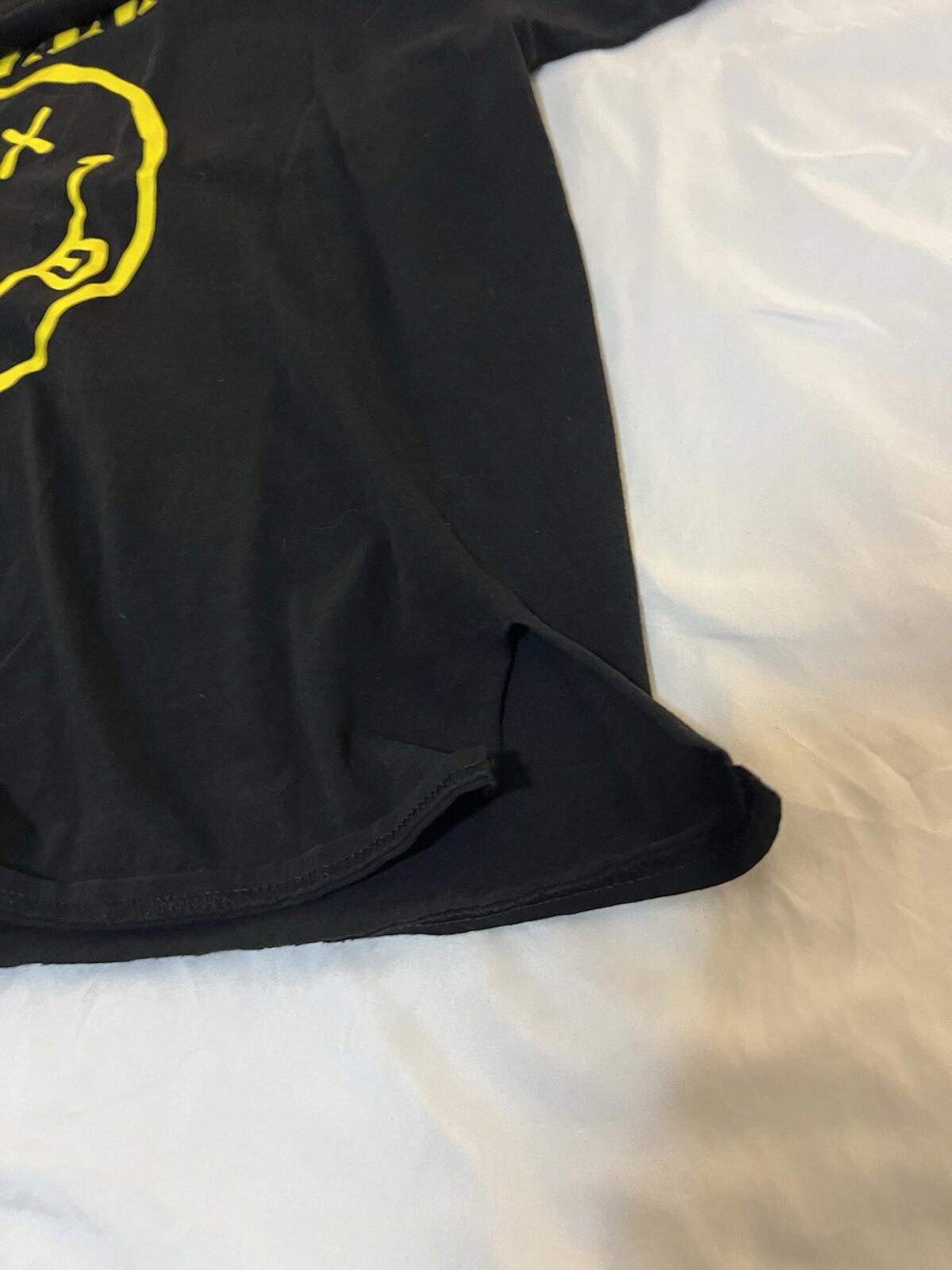 Nirvana Shirt Women 3XL Black Yellow Smiley Face Band T Shirt Custom Cut 373