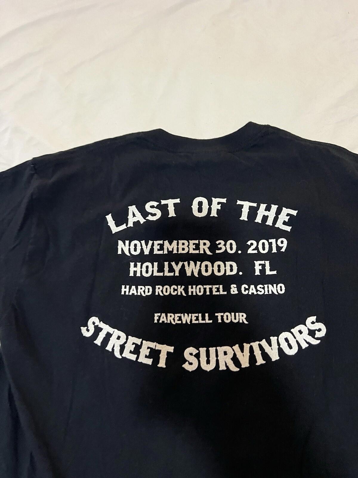 Lynyrd Skynyrd 2019 Farewell Tour Southern Rock Roll T-Shirt Medium 367