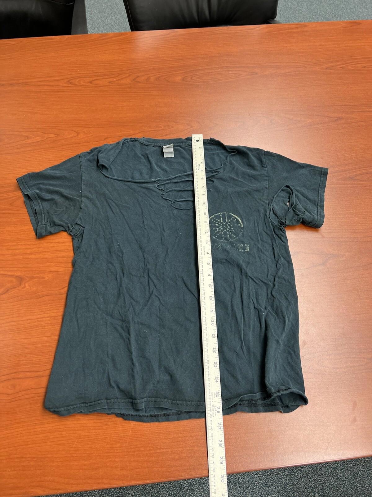 Kanye West Womens Distressed Authentic Saint Pablo Tour shirt Black Size Xl  118