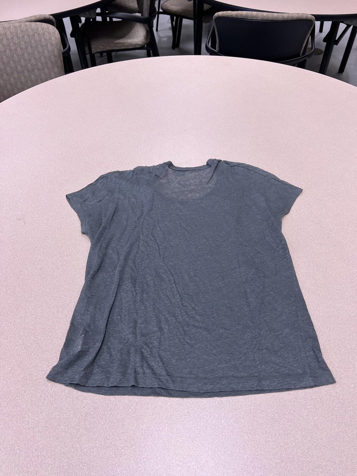 Women’s Vince T Shirt Grey Size Xs 319