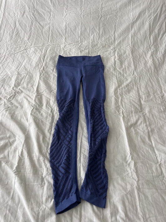 Victoria’s Secret sport Blue leggings Side Opening Size Xs 341