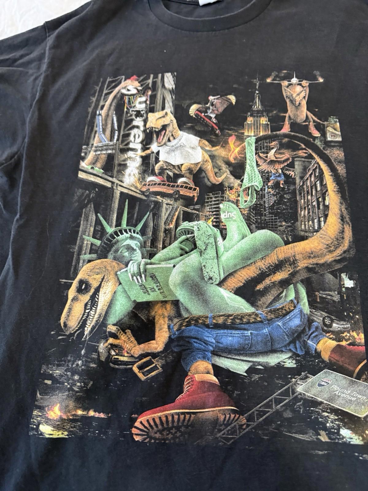 Supreme T-Rex Graphic T-Shirt Black Large Empire State NYC Streetwear 153