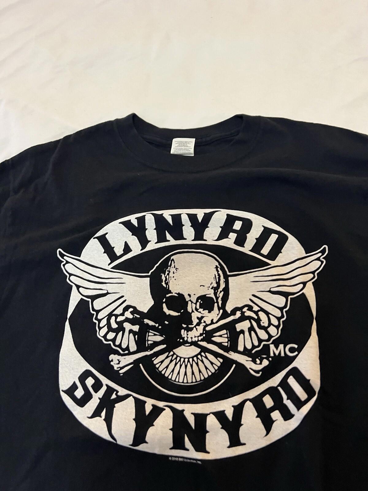 Lynyrd Skynyrd 2019 Farewell Tour Southern Rock Roll T-Shirt Medium 367