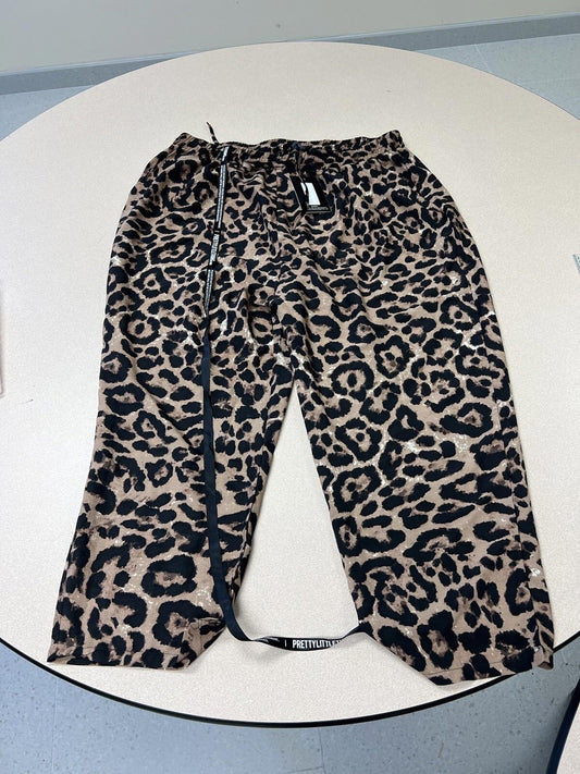 PRETTYLITTLETHING Plus 3XL Womens Animal Print Nwt 109
